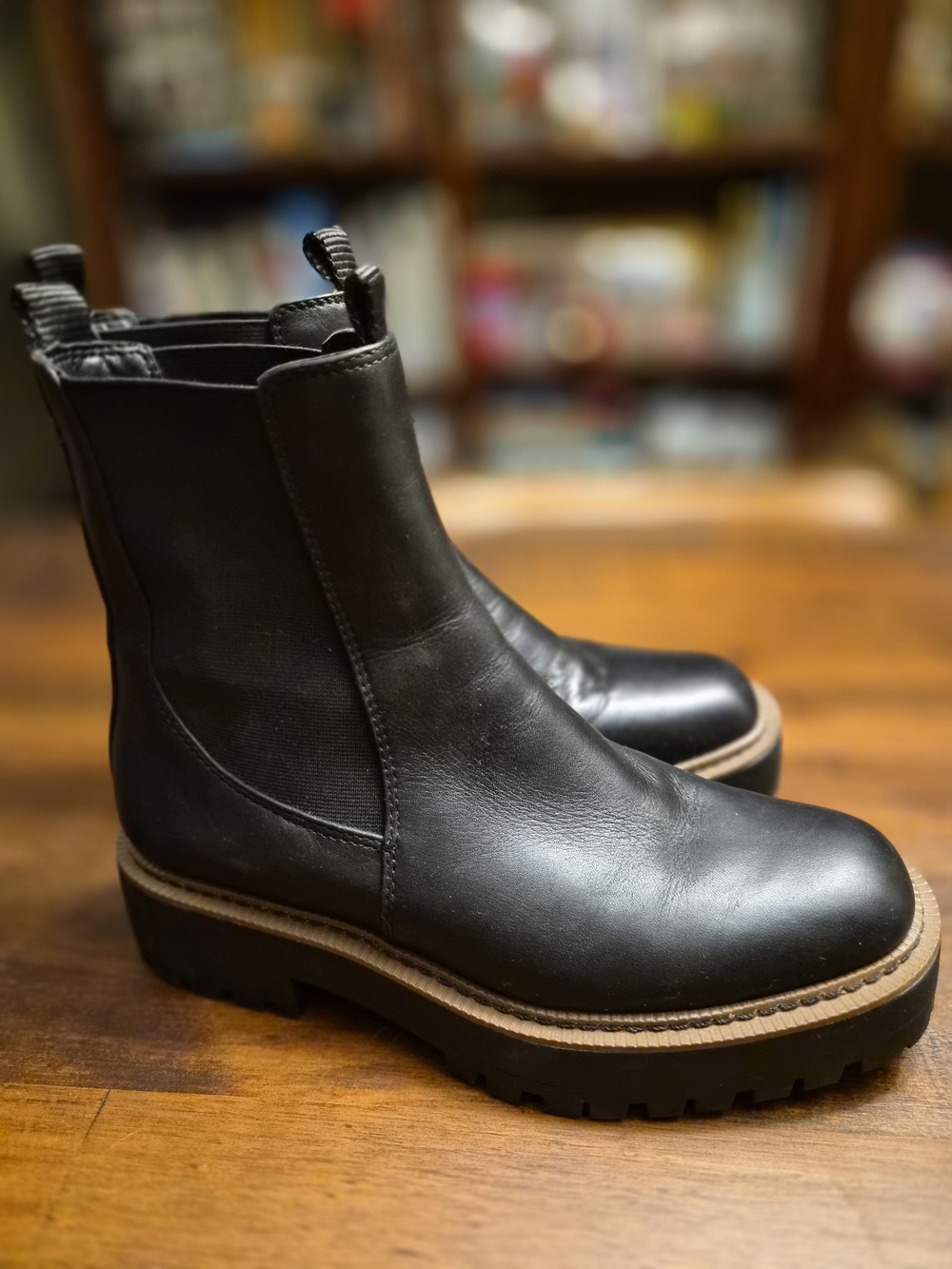 Sam Edelman Women's Black Chelsea Lug Boots – Classic Leather Pull-On